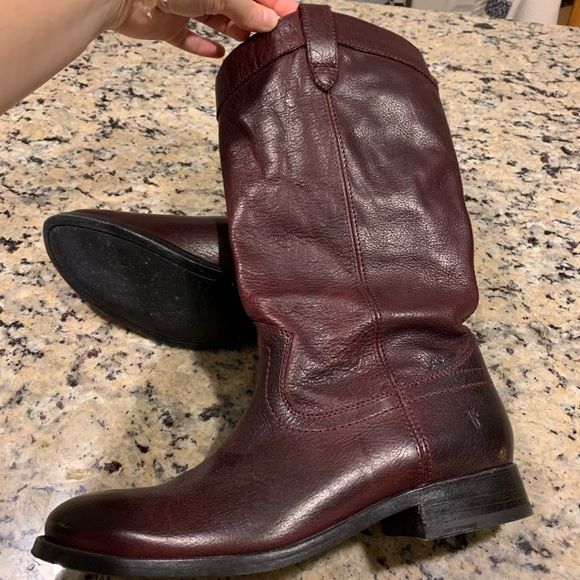 Frye Shoes - Frye Boots Dark Red Brown Carson Pull on EUC